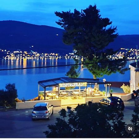 Copacabana Beach Apartments Trogir Dış mekan fotoğraf